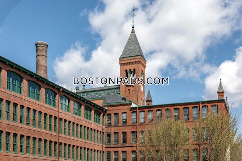 Crescent St. Waltham photo 11