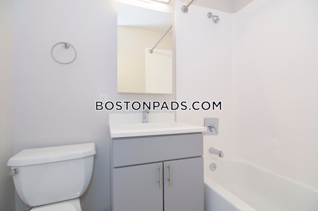 Cambridge - $3,000+ /mo