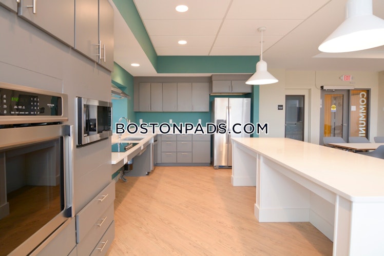 Memorial Dr., Cambridge