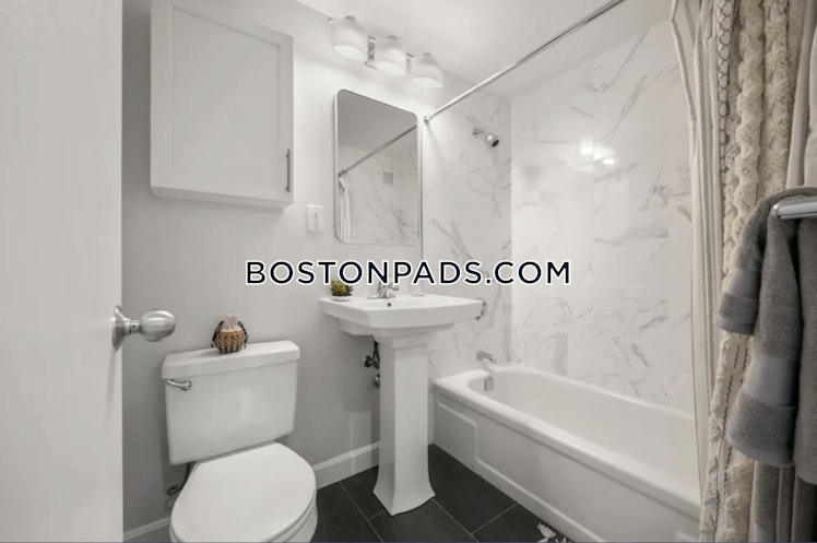 Huron Ave., Cambridge