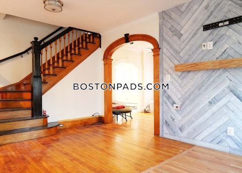 Englewood Ave. Worcester photo 32