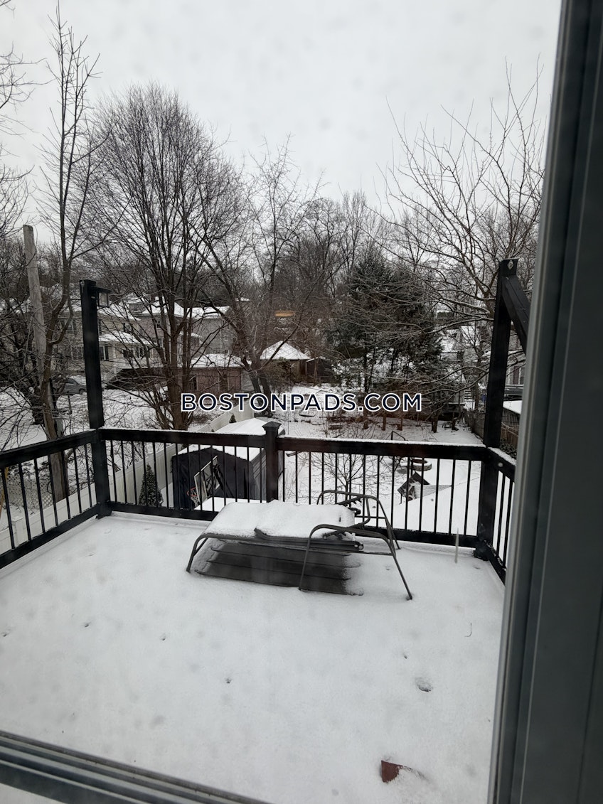 Worcester - $4,100+ /month