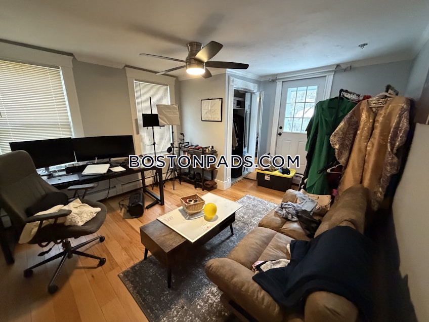 Worcester - $4,100+ /month