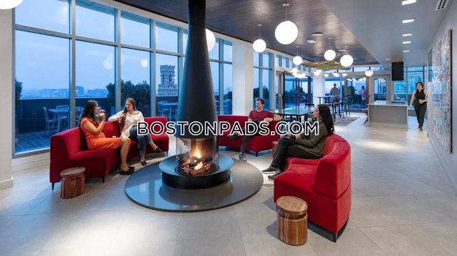 Boston - $3,245+ /mo