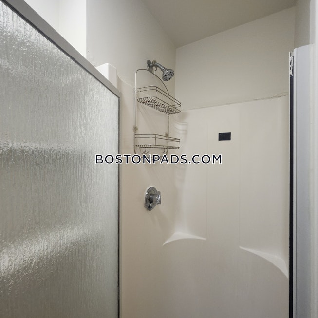 Boston - $2,725+ /mo