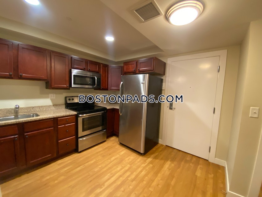 Braintree - $2,300+ /month