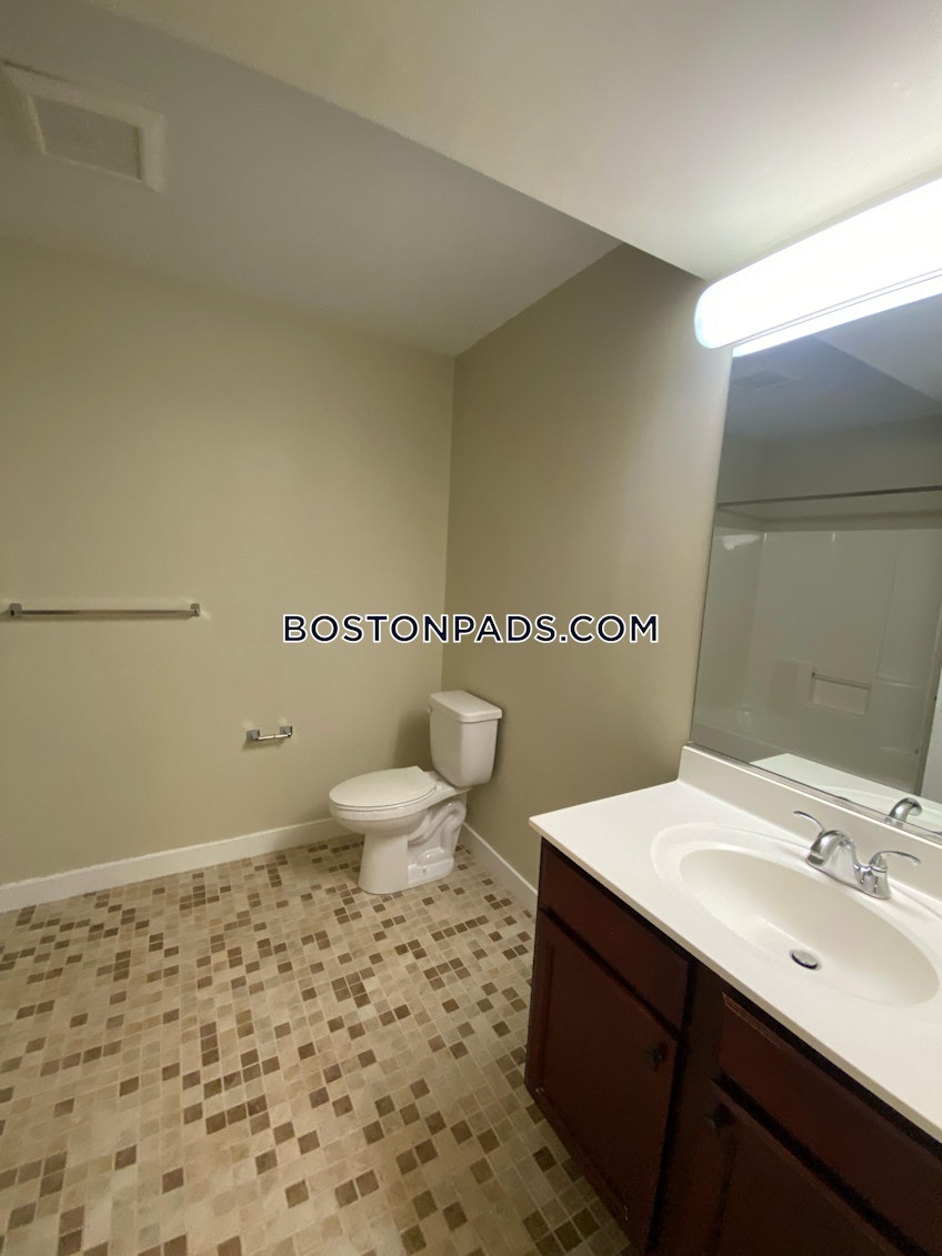 Braintree - $2,300+ /month