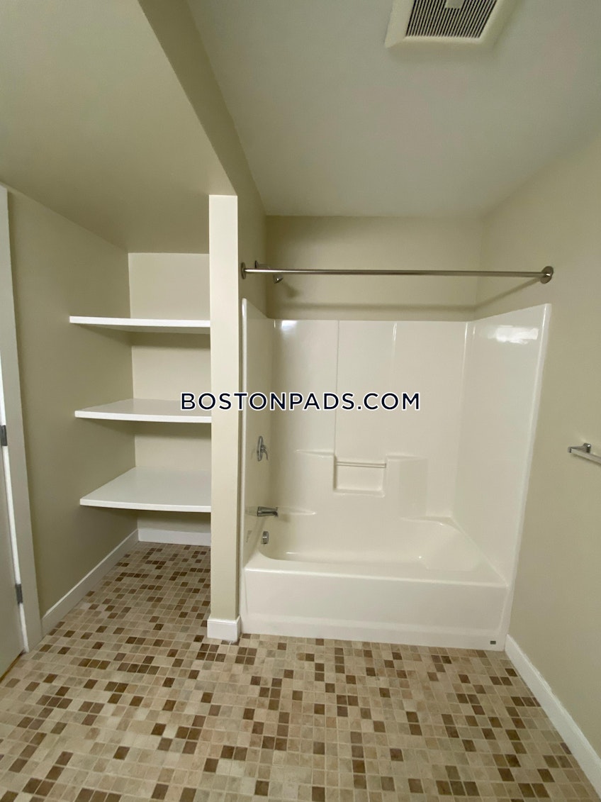 Braintree - $2,300+ /month