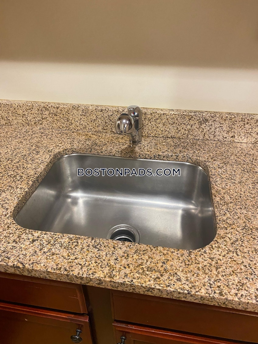 Braintree - $2,300+ /month