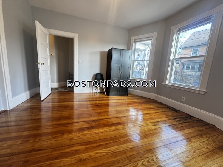 Bucknam St., Roxbury Crossing