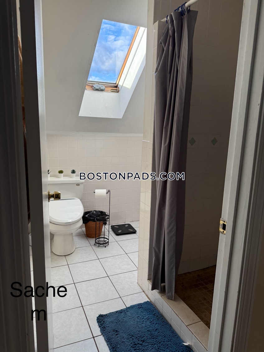 Boston - $10,200+ /month