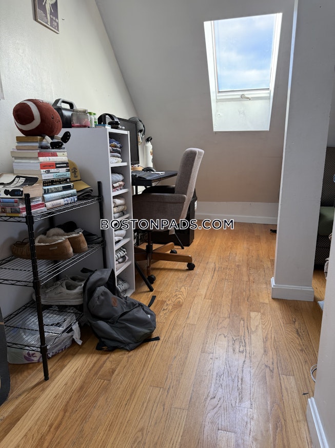 Boston - $10,200+ /mo