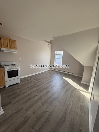 Sunderland St. Boston