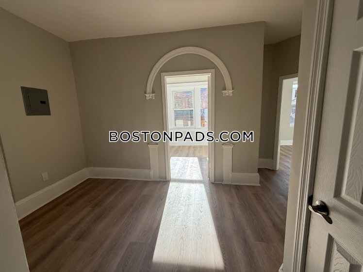 Hemenway St., Boston