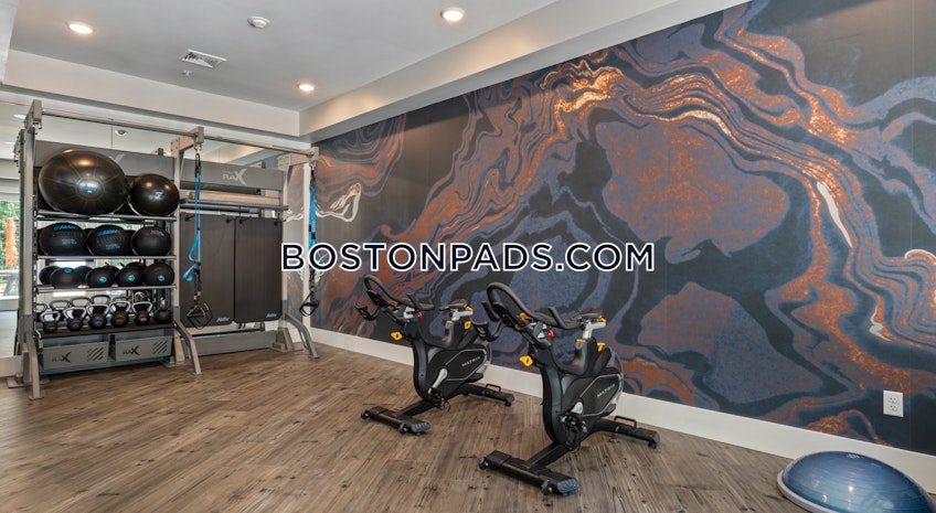 Saugus - $2,800+ /month