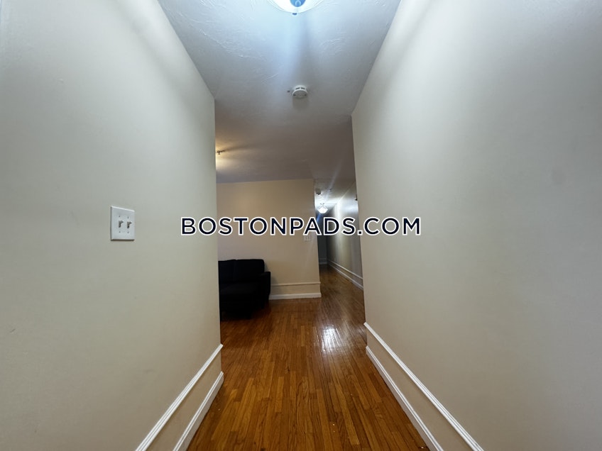 Boston - $3,000+ /month
