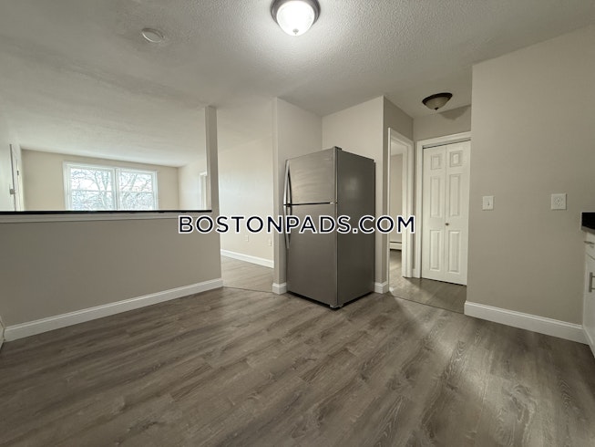 Lowell - $1,950+ /mo