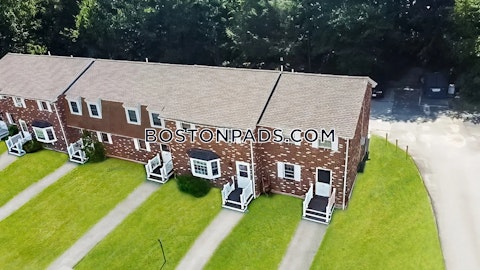 Meadowbrook Ln. Gardner photo 13