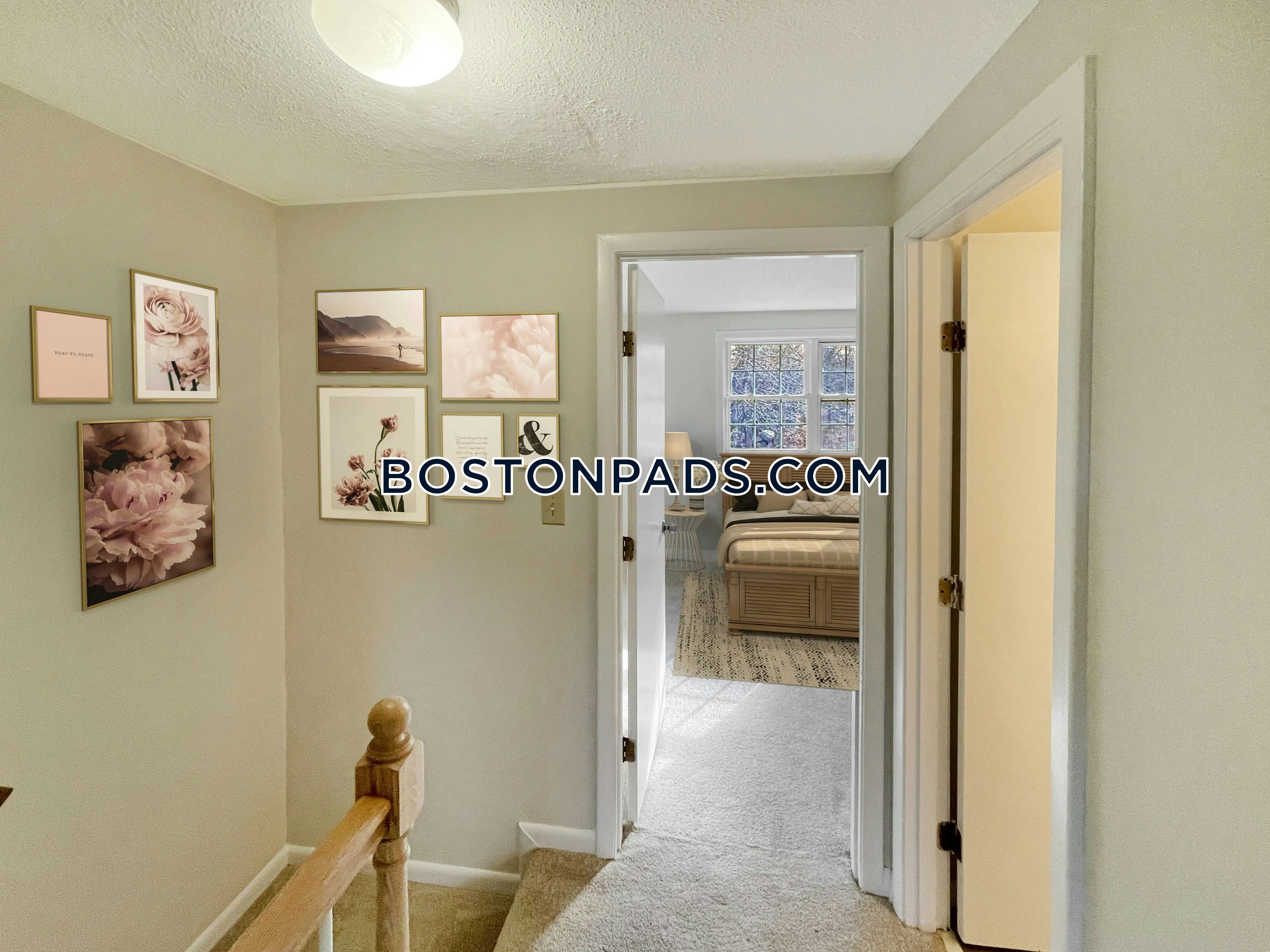 Meadowbrook Ln. Gardner