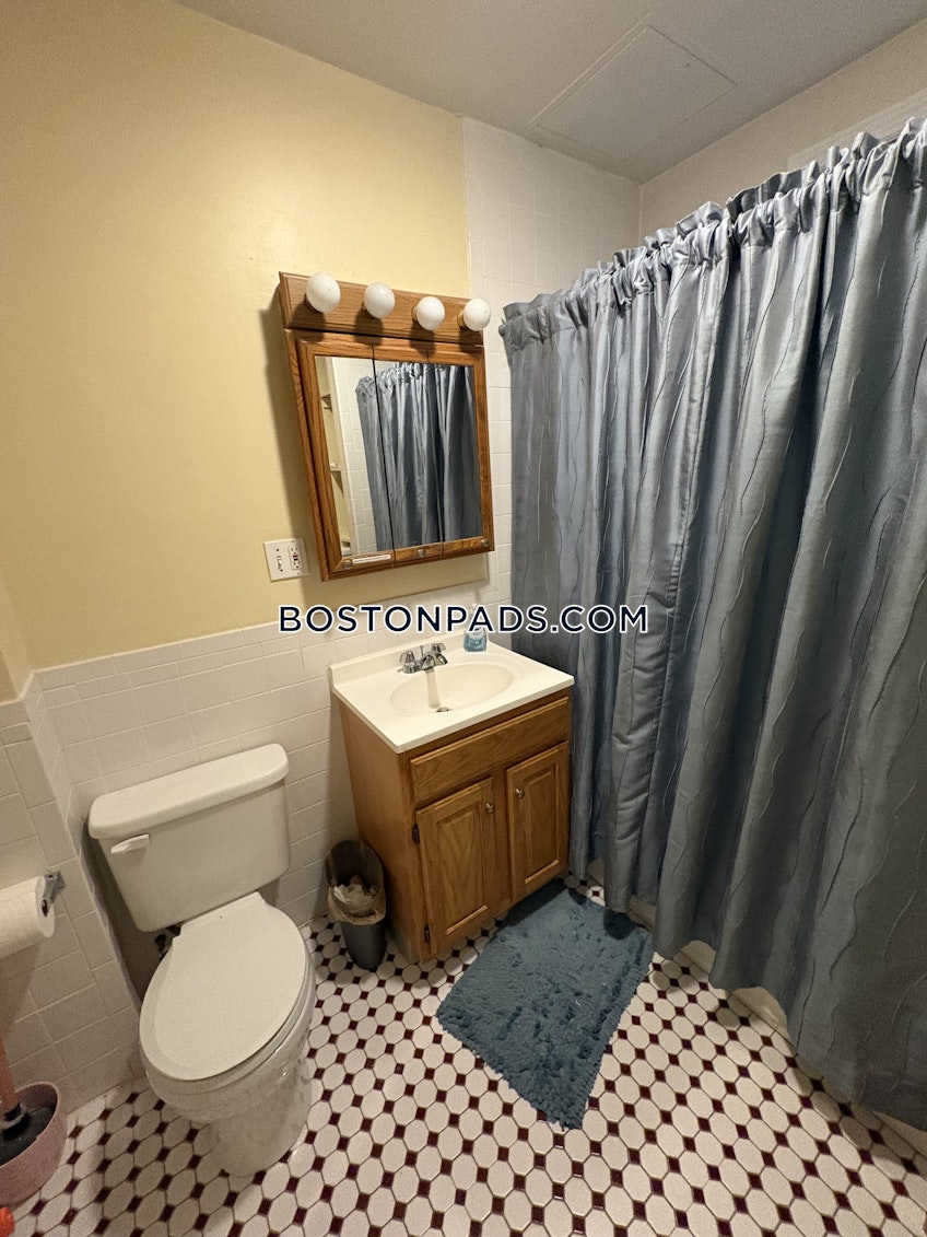 Boston - $7,400+ /month