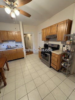 Boylston St./>, Boston