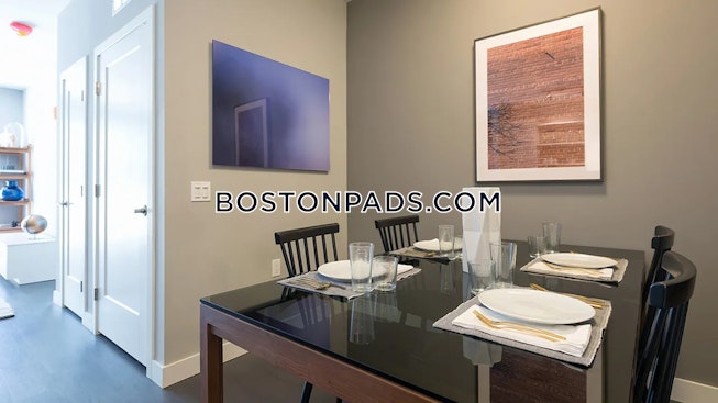 Medford - $4,372+ /mo