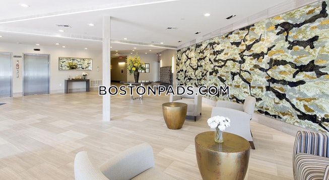 Boston - $4,153+ /mo