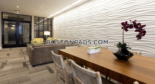 Boston - $5,620+ /mo