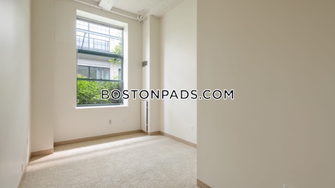 Third St. Cambridge photo 27