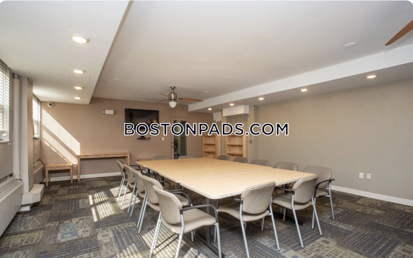 Boston - $2,050+ /month