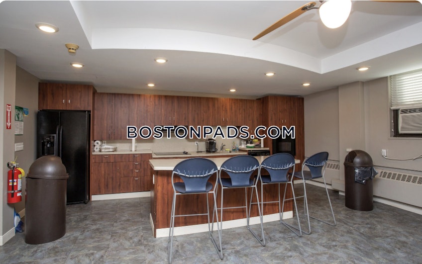 Boston - $2,425+ /month