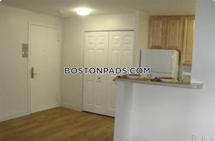 Canterbury St., Boston