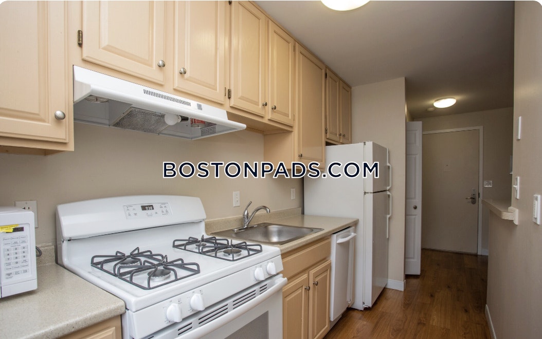 roslindale - #8018079