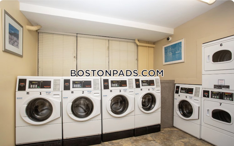 Canterbury St., Boston