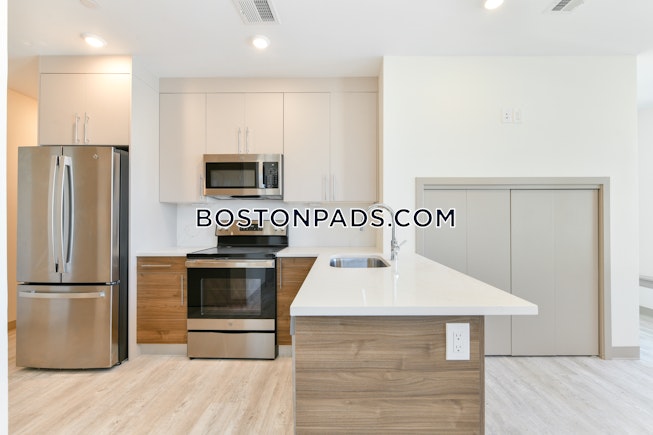 Boston - $2,200+ /mo