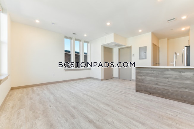 Boston - $2,200+ /mo