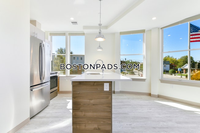 Boston - $2,200+ /mo