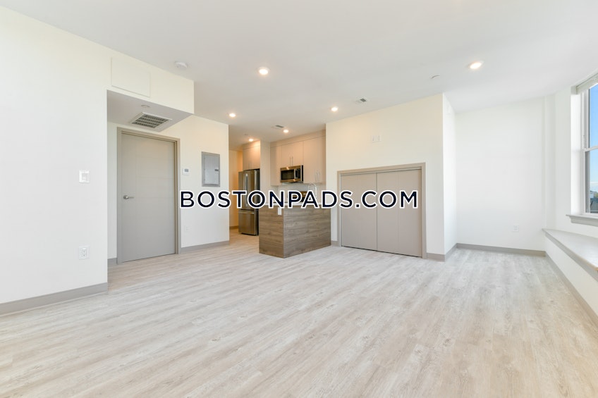 Boston - $2,200+ /month