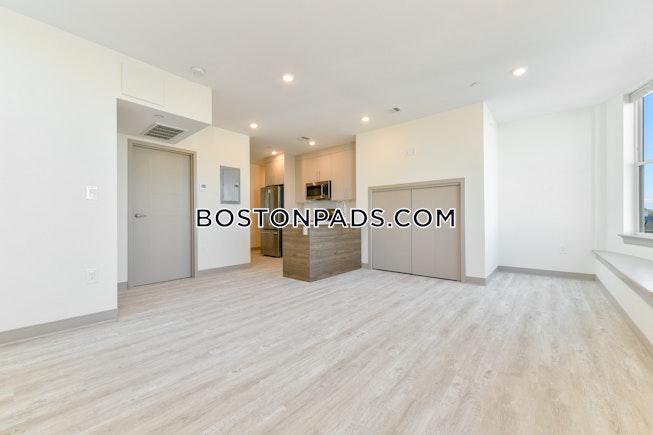 Boston - $2,250+ /mo