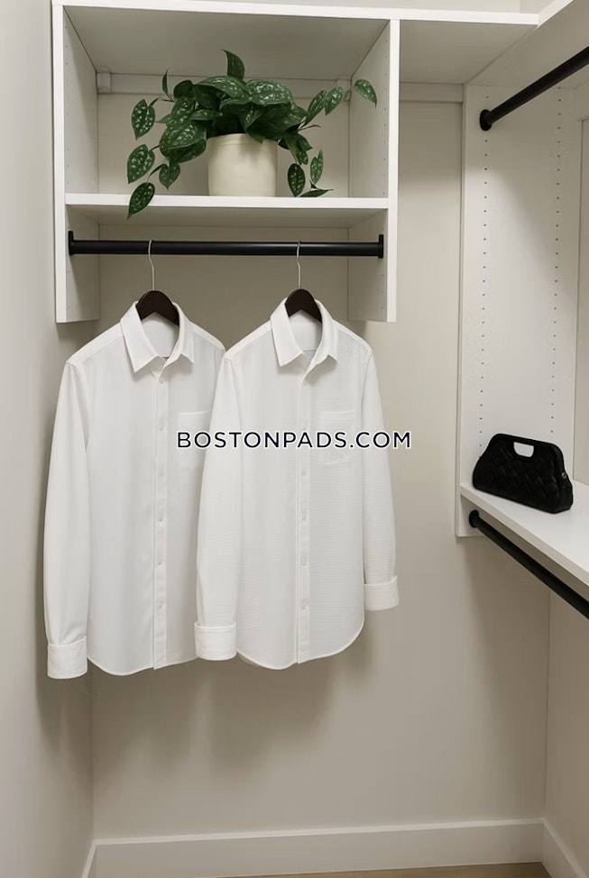 Bedford - $3,400+ /mo