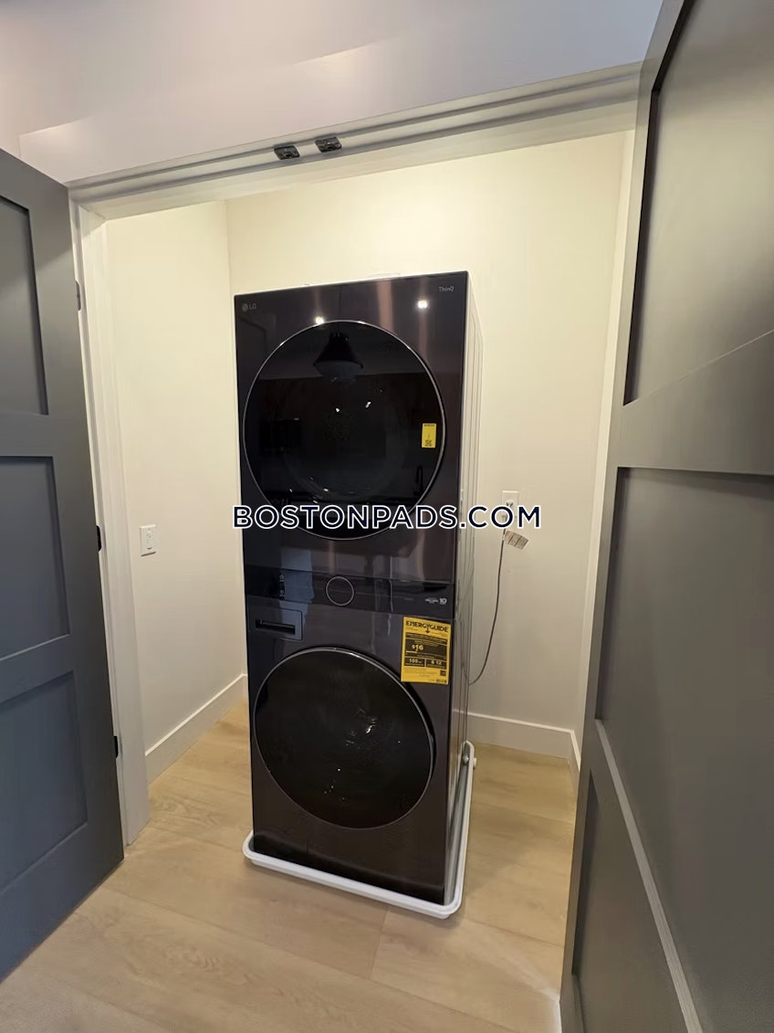 Bedford - $2,250+ /month