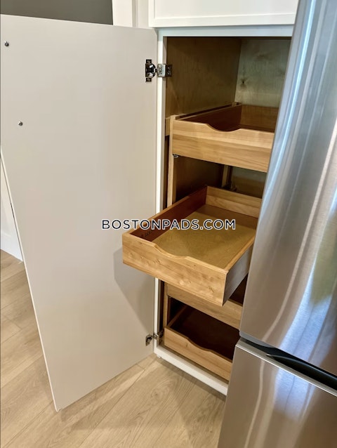 Plank St. Bedford photo 7