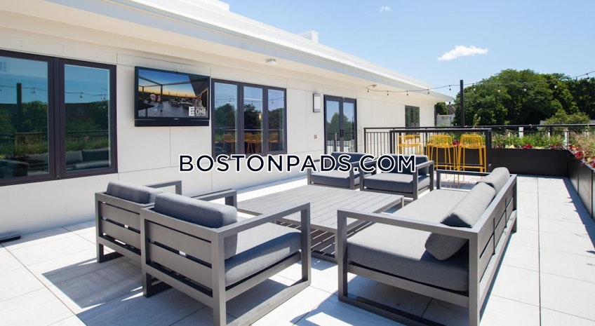 Beverly - $3,173+ /month