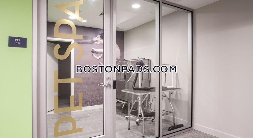 Beverly - $3,173+ /month