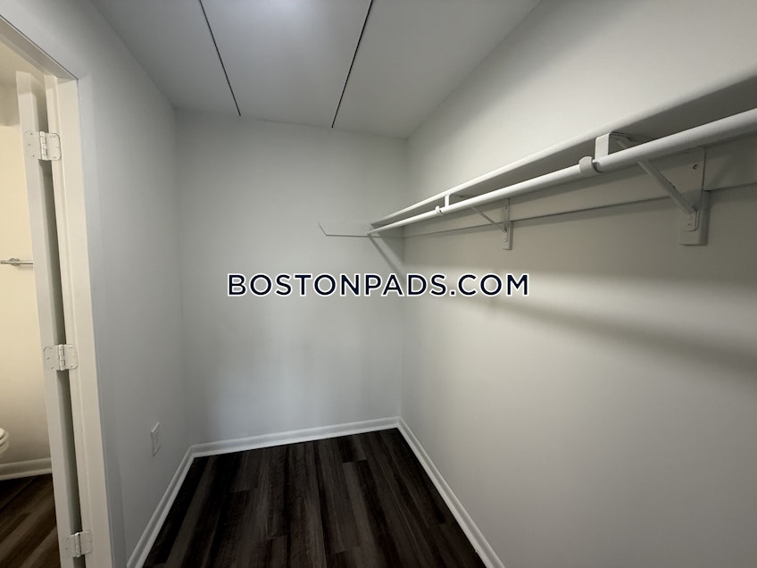 Belmont - $3,000+ /month