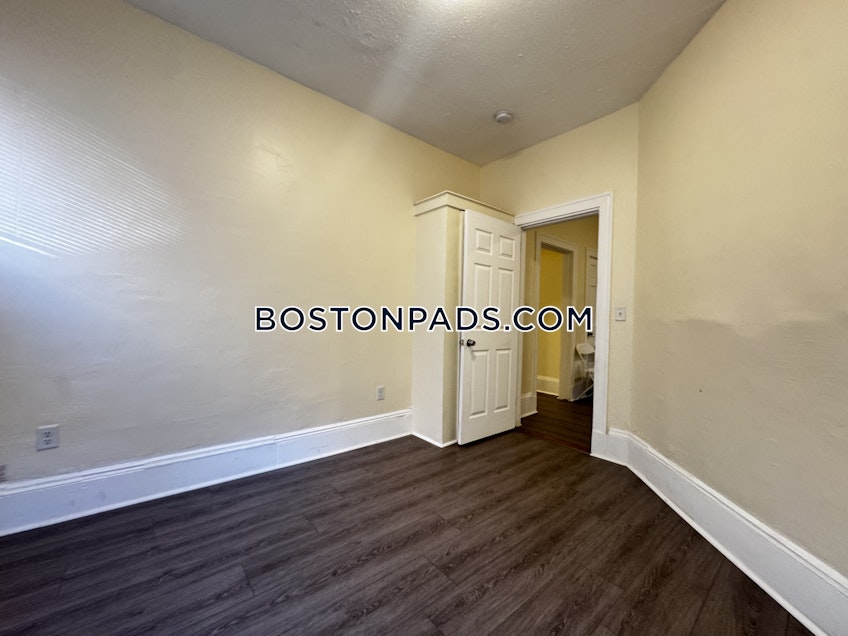 Boston - $3,300+ /month