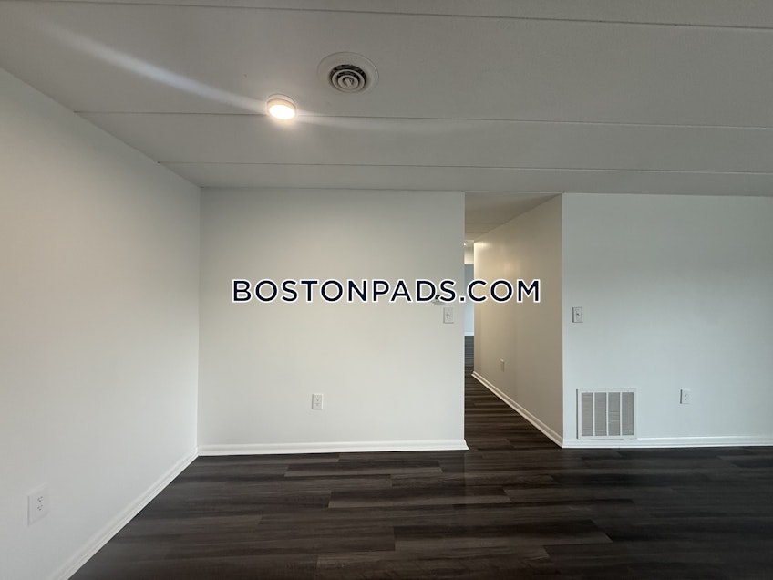 Belmont - $3,000+ /month