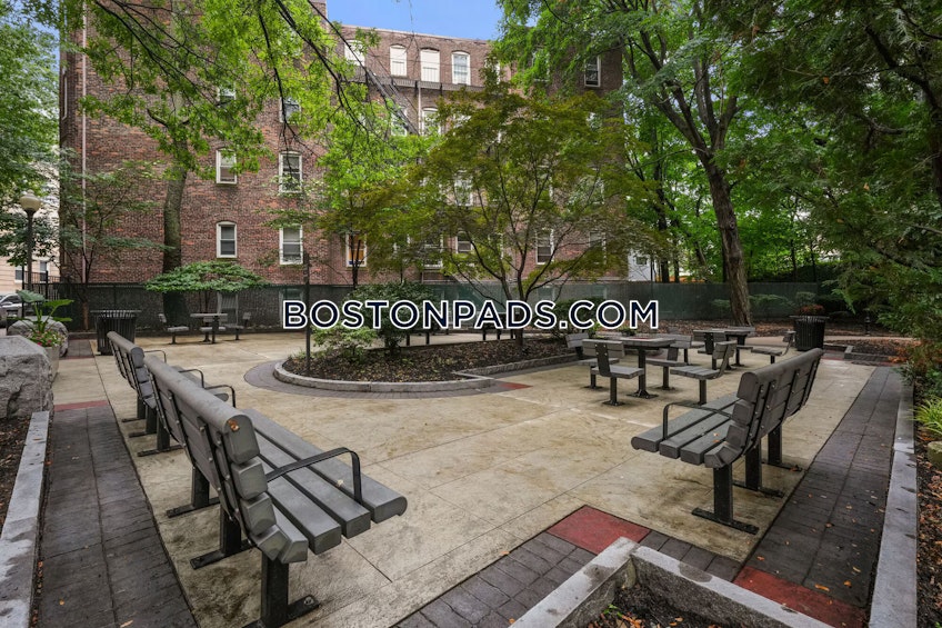 Boston - $2,837+ /month
