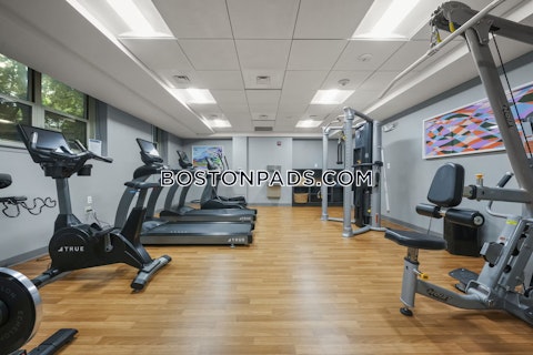 Camelot Ct. Boston photo 30