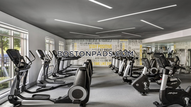 Overlook Ridge Dr., Revere